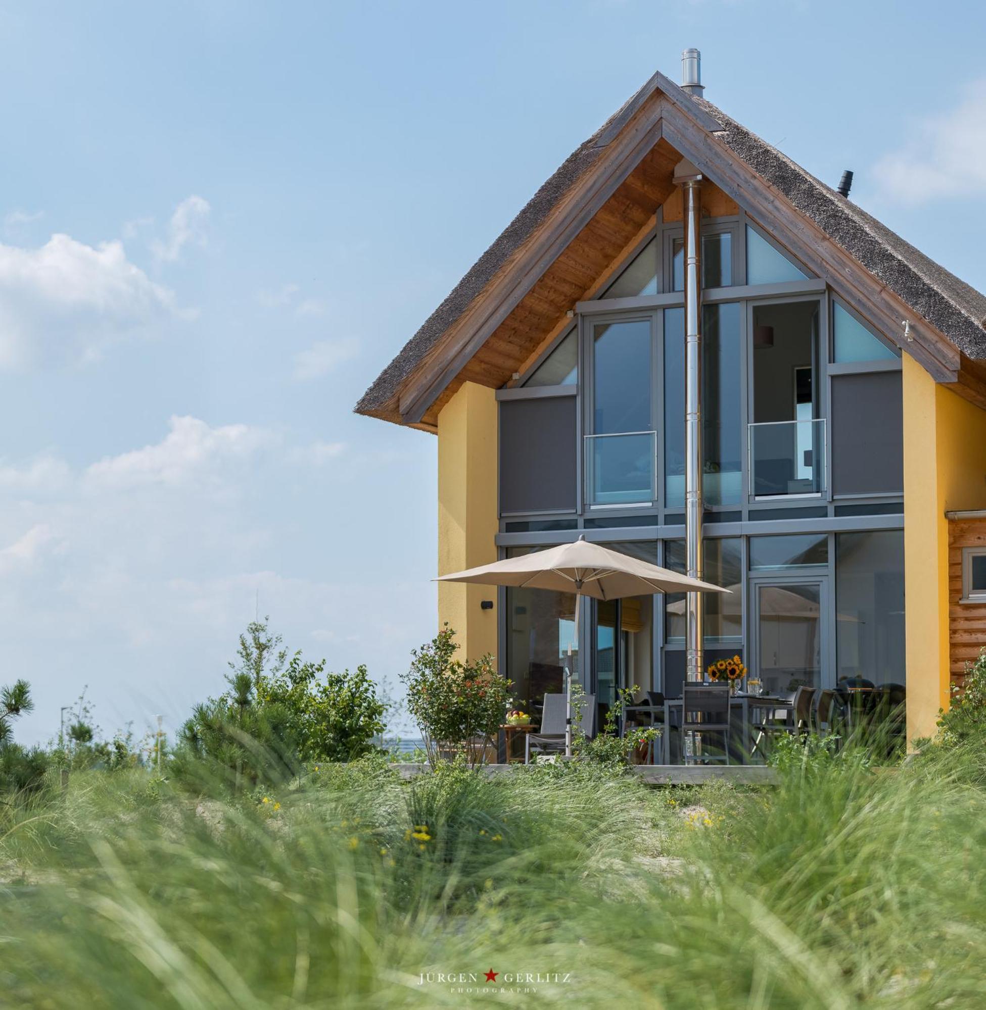 Ostsee - Reetdachhaus Nr 7 "Haddock" Im Strand Resort Heiligenhafen Bagian luar foto